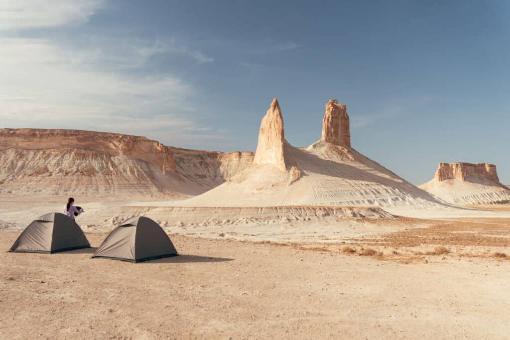 Acampada en Mangystau, oeste de Kazajistán